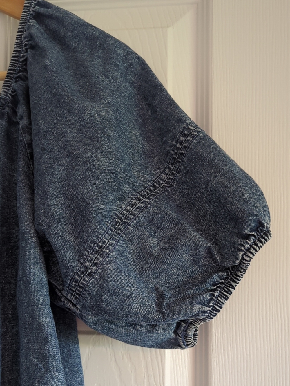 Cropped Denim Peasant Top - Medium Wash - Picture 3 of 4